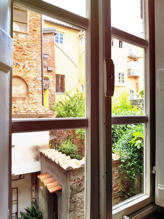La Tosca Rooms Lucca Exterior photo