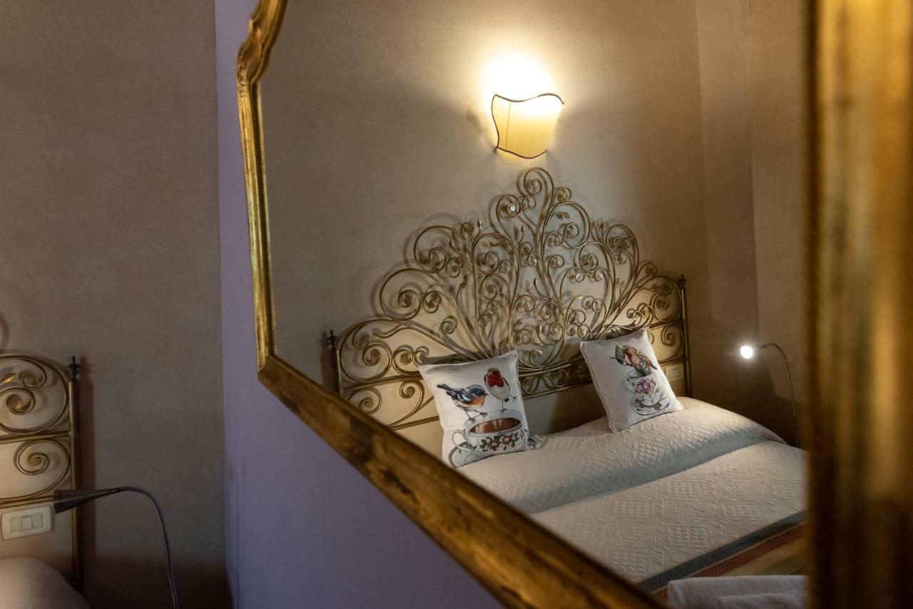 La Tosca Rooms Lucca Exterior photo