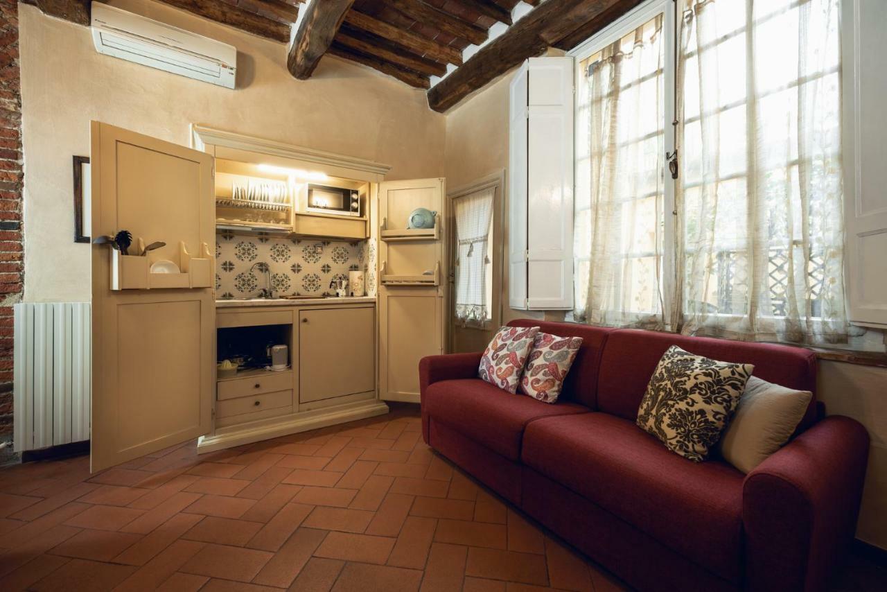 La Tosca Rooms Lucca Exterior photo