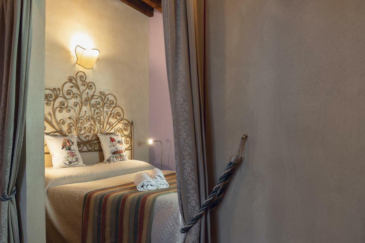 La Tosca Rooms Lucca Exterior photo