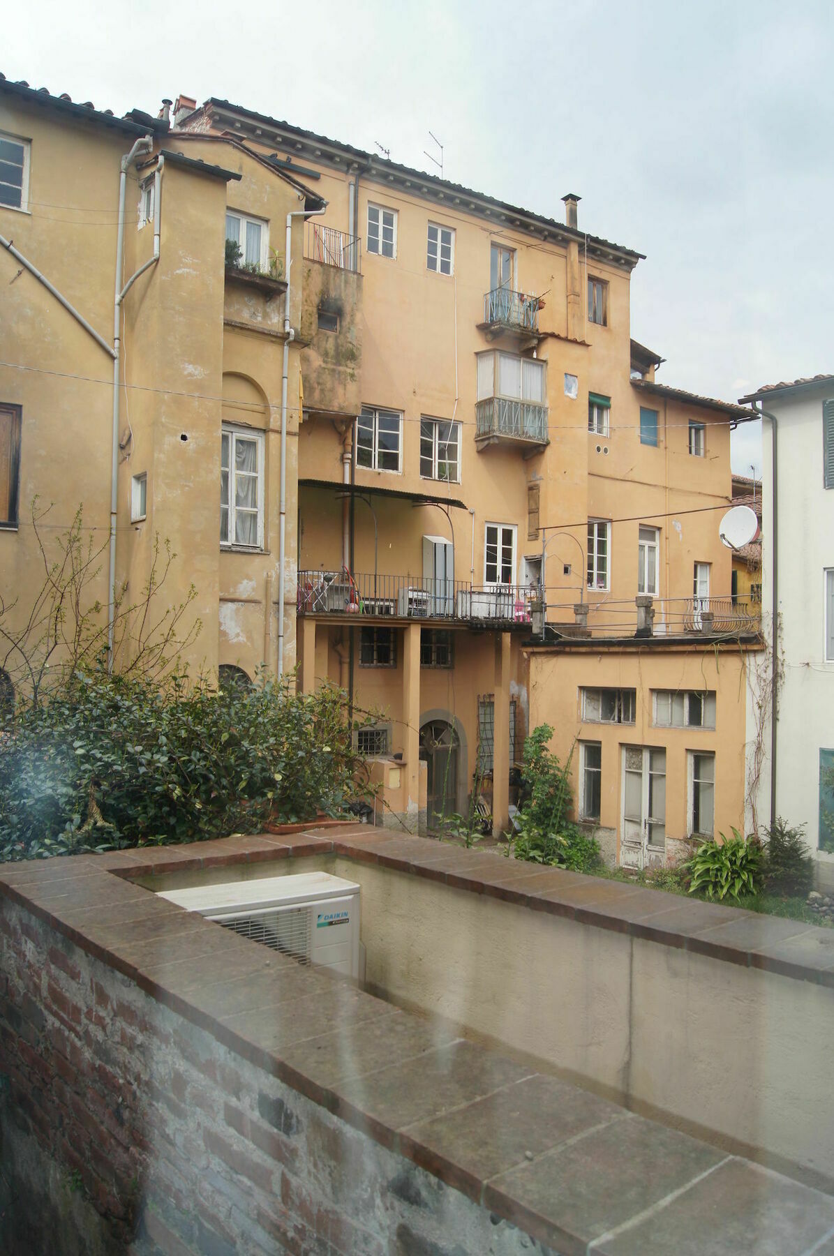 La Tosca Rooms Lucca Exterior photo
